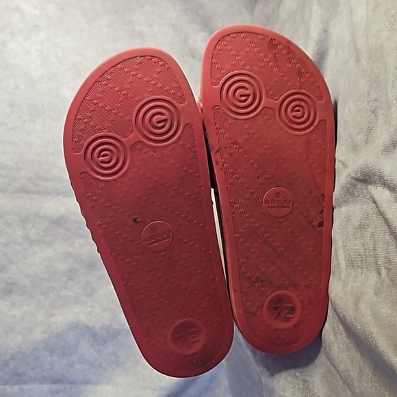 Gucci Red Rubber Slide Slip On Slippers Sandal Shoes Sz. 38.5 - Picture 5 of 7